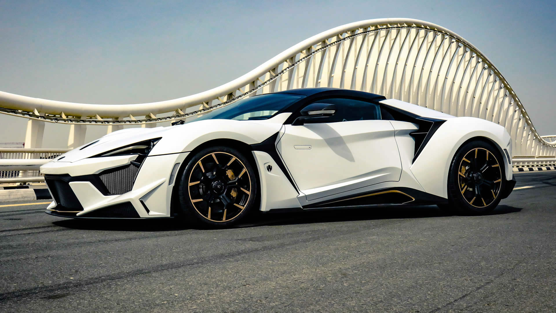 wmotors fenyr supersport